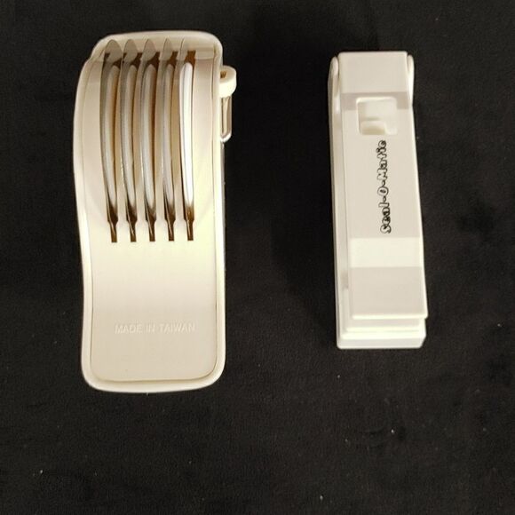 SEAL 'O MATIC PORTABLE BAG SEALER IN ORIGINAL BOX. - Picture 6 of 10